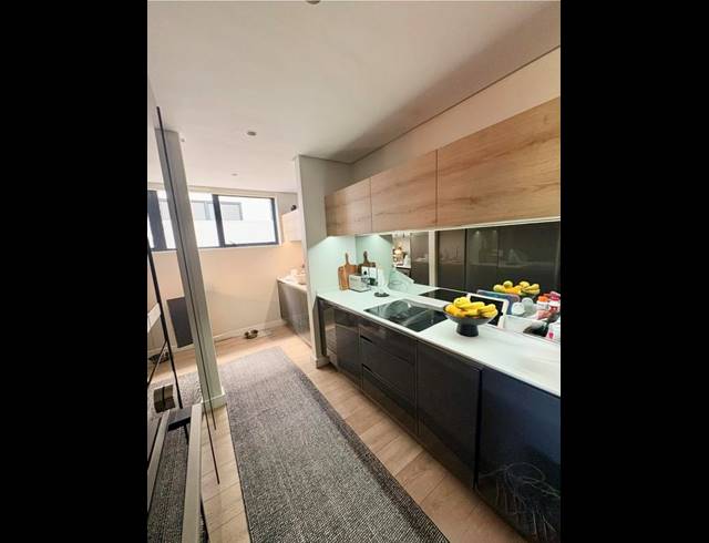 3 BEDROOM APARTMENT FOR SALE IN SANDRINGHAM